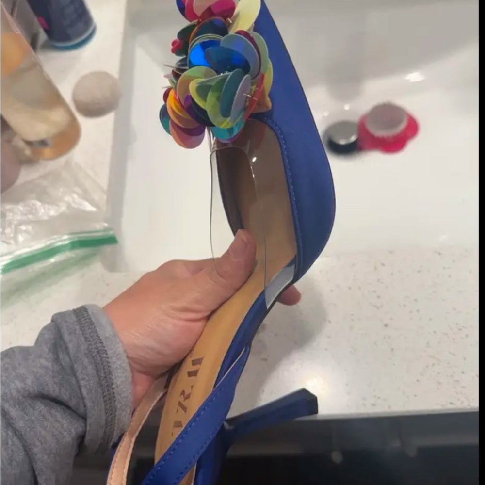 Vibrant Multicolor Floral Women's Heels - Picture 3 of 5